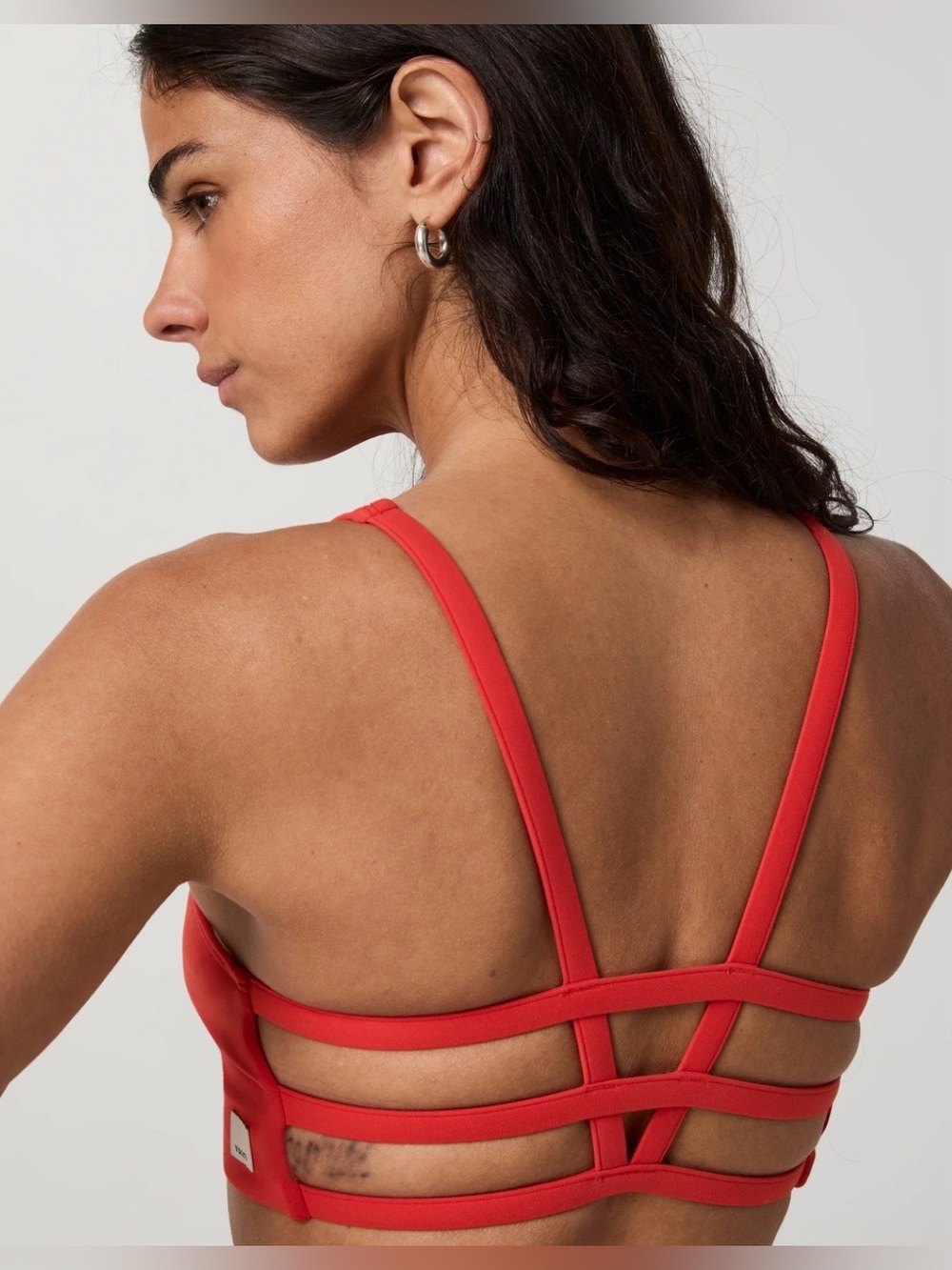 Vuori Yosemite NWT Red Strappy Back Sports Sports Bra Size L